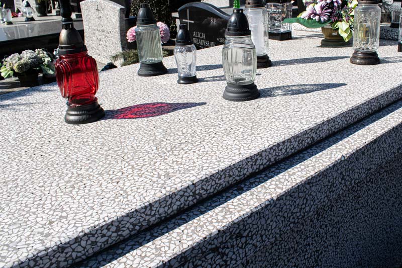 Nagrobek po zakonserwowaniu