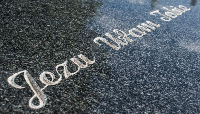 Liternictwo nagrobkowe