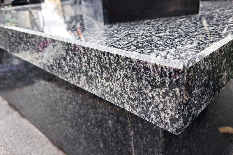 Wykonanie z granitu Impala